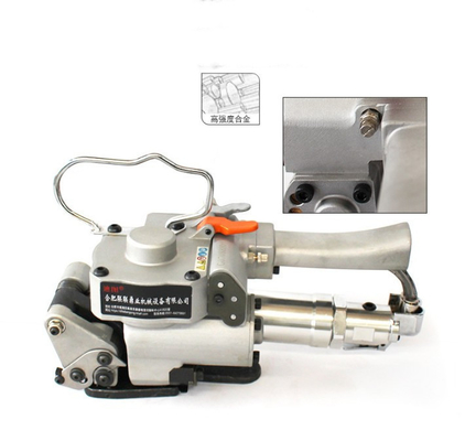 geeignete Breite 13-25 mm Pneumatische PET-Gürtelmaschine mit Reibungsschweißdichtung