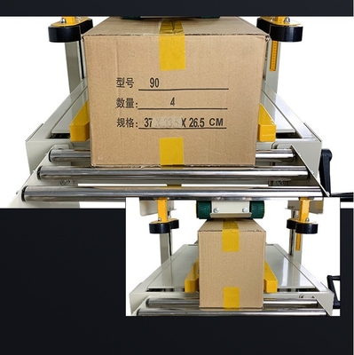 Bauarbeiten Auto Box Taping Karton Versiegelungsmaschine mit Verpackungsmaterial