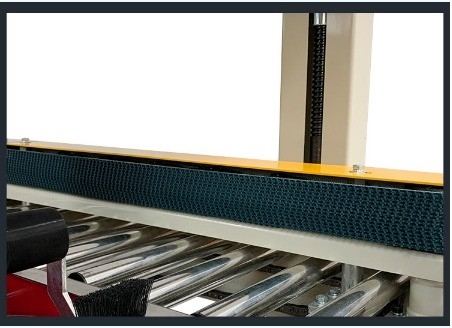 220V/50HZ Links- und Rechtsantrieb Kartonversiegelungsmaschine Halbautomatischer Kartonversiegeler