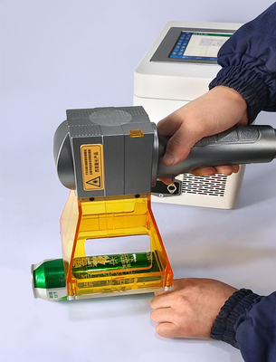 MAX Leistung ≤ 300 W Portatable Fiber Laser Graver für Datum und Logo Markierung Lösungen